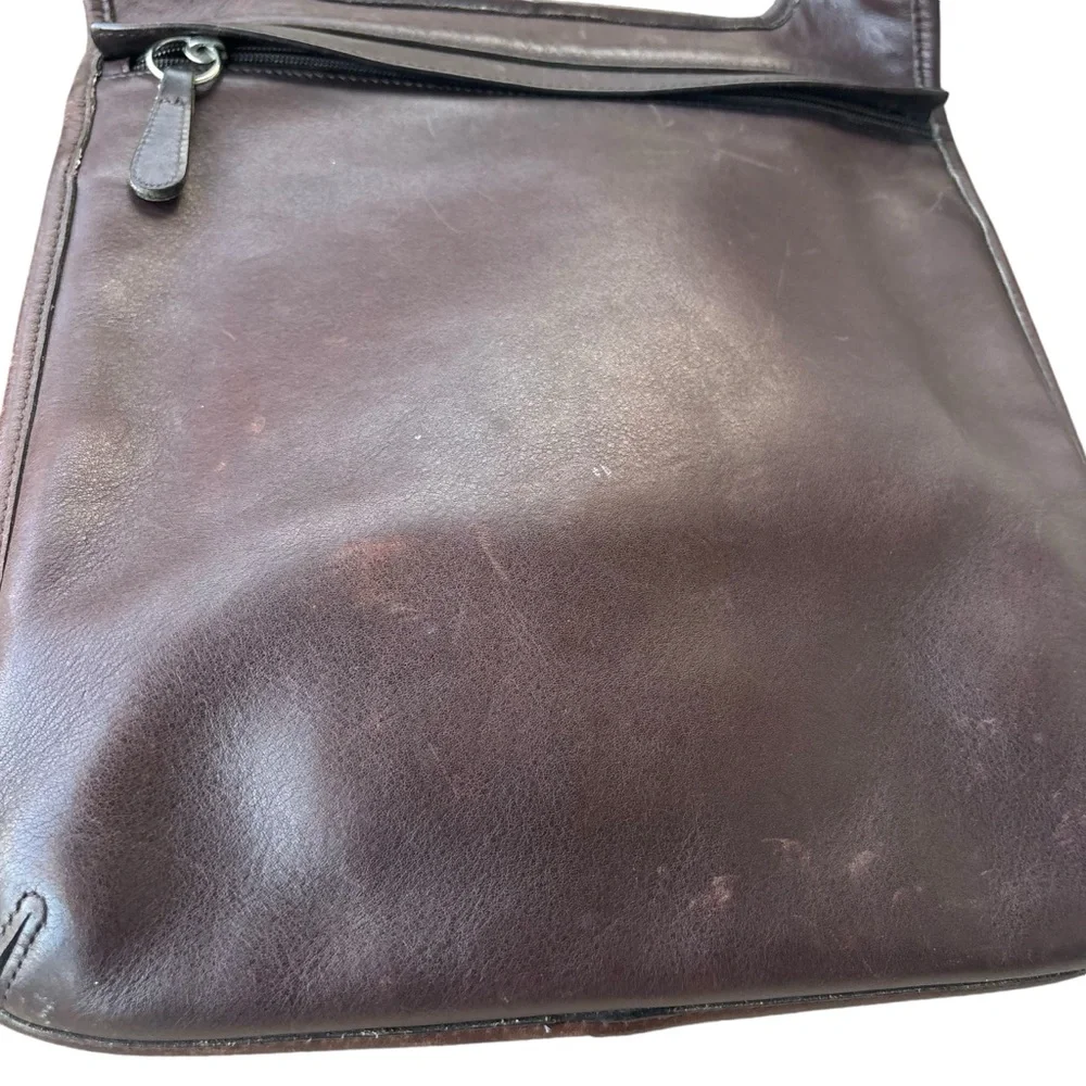 Vintage Rare COACH #9405 Slim Flat Hippie Backpack Brown Leather. - Picture 5 of 12